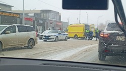 Кровь на дороге: женщину сбили на проспекте Победы в Южно-Сахалинске