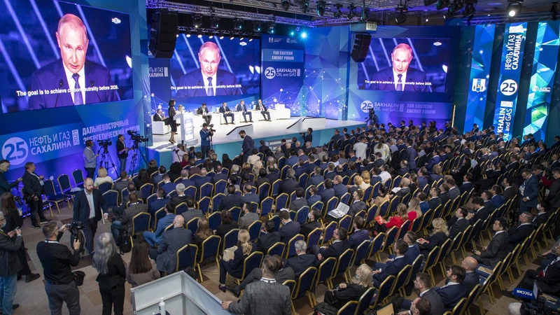 Тысячи высококвалифицированных рабочих мест. Что ждёт Сахалин в ближайшие годы?