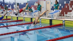 Региональный чемпионат по плаванию стартовал в Южно-Сахалинске 9 февраля