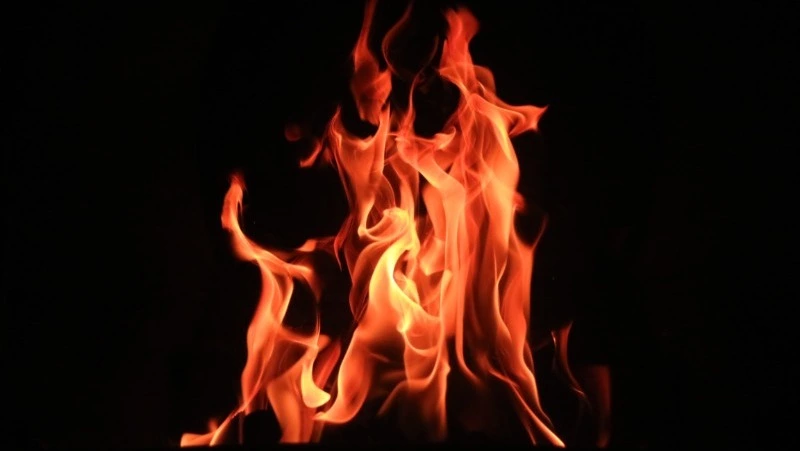 Пожарные ликвидировали возгорание в Анивском районе ночью 6 октября