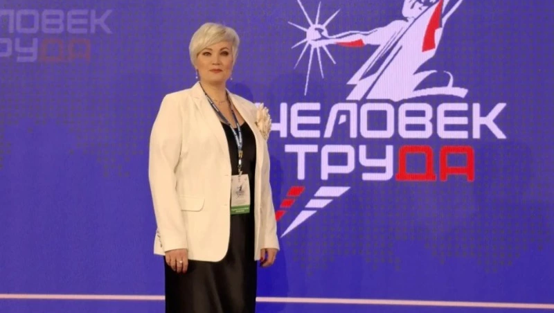 Патриотическое воспитание как дело жизни: сахалинка вошла в число лучших в России