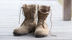 Постоялец хостела в Южно-Сахалинске украл у соседа ботинки