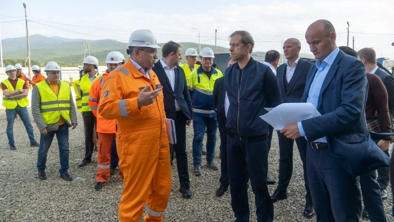 Денис Мантуров поддержал перспективные промышленные проекты Сахалинской области