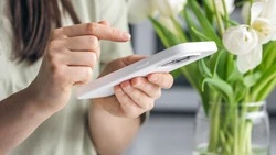 QR-коды впервые обогнали паспорта при получении посылок на Сахалине