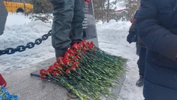 Памятник воинам-интернационалистам в Углегорске пополнился именами участников СВО