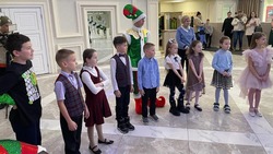 Дети мобилизованных побывали на первой новогодней елке на Сахалине