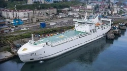 Сахалинский паром «Александр Деев» вошел в список лучших судов России