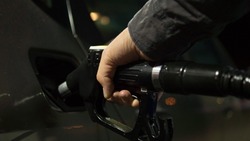 Стало известно, что происходит с ценами на бензин в Южно-Сахалинске