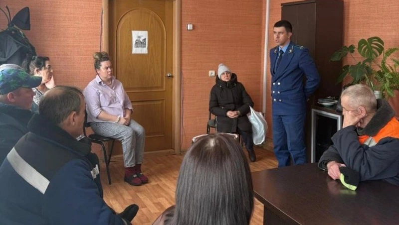 МУП «ЖКС» в Тымовском не выплачивает зарплату работникам: за дело взялась районная прокуратура