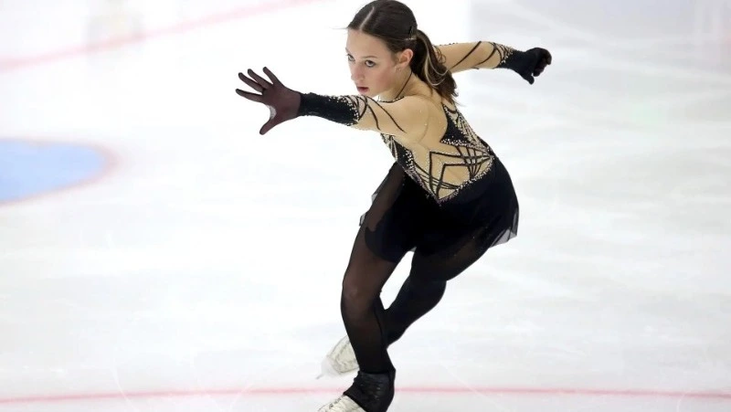 «Весенняя капель» стартовала в Южно-Сахалинске: на лед вышли более 170 фигуристов