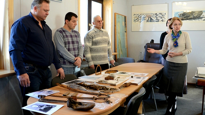 Поисковики передали в музей 250 артефактов русско-японской войны