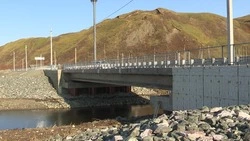 Новый мост построили над рекой Целебной на Сахалине