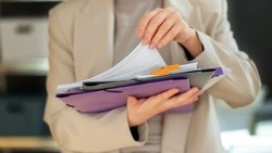 Работница пищеблока в сахалинской больнице попала под суд за подлог документов 