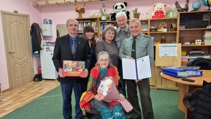 Блокадница из Южно-Сахалинска Александра Онищенко отметила 92-летие