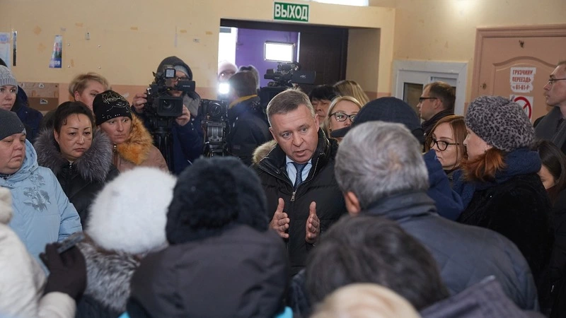 Мэрия Южно-Сахалинска не собирается выселять людей из общежития на Карьерной