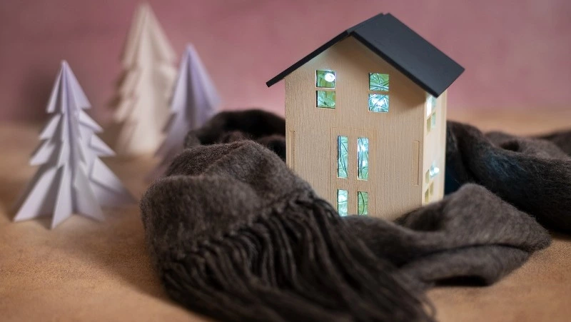 Пенсионеры, школьники и сотни жителей Южно-Сахалинска остались без тепла и воды 3 декабря