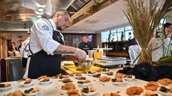 Рецепт оладий из краба с Сахалина покорил экспертов в Москве