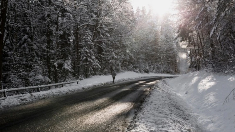  Закрытый из-за метели участок трассы Южно-Сахалинск – Оха открыли для движения транспорта