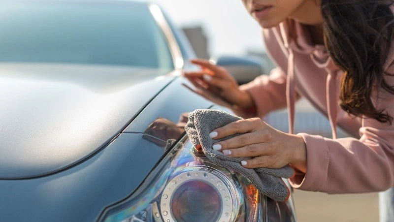 Мужчина поцарапал машину бывшей девушки от обиды в Южно-Сахалинске