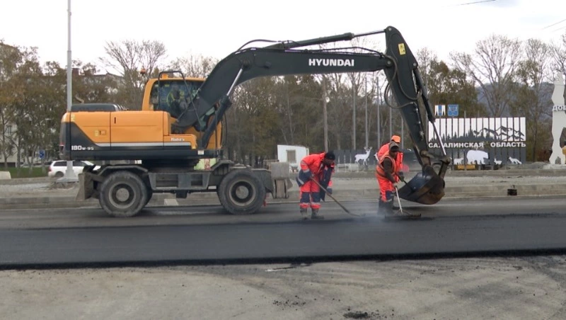 Лимаренко: недобросовестных подрядчиков выгоняем, а дороги на Сахалине должны служить долго