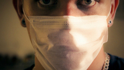 За ограбление ювелирного магазина сахалинец предстанет перед судом