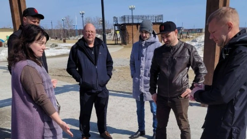 Готовность зон отдыха к купальному сезону проверили в селе Песчанском Анивского района 