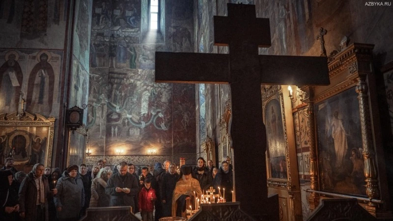 Церковный праздник 14 декабря 2025: традиции, строгие запреты и народные приметы дня