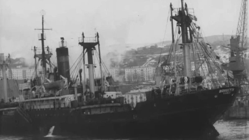 Торговый пароход «Ванцетти» потопил немецкую подлодку и выдержал японскую провокацию