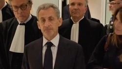 Парижский суд приговорил экс-президента Франции Саркози к пяти годам тюрьмы