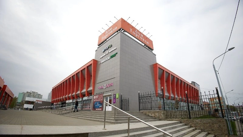 «Дом торговли» в Южно-Сахалинске обновит фасад