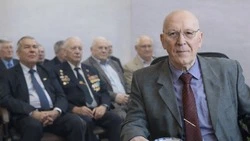 На страже Отечества: сахалинский ветеран журналистики рассказал о патриотическом воспитании молодежи