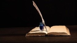 Всемирный день поэзии 2025: история, традиции, интересные факты
