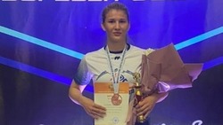 Спортсменка с Сахалина завоевала бронзу на соревнованиях по борьбе
