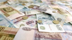 Хвастовство деньгами во время застолья в Южно-Сахалинске довело до кражи