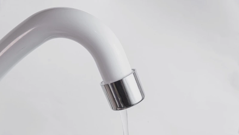 Дома на четырех улицах Южно-Сахалинска останутся без воды 17 мая