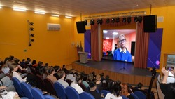Будущие журналисты и блогеры Южно-Сахалинска приняли участие в «МедиаИнтенсиве» 
