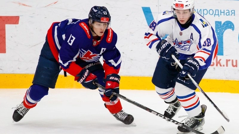 «Сахалинские Акулы» дважды обыграли московские «Крылья Советов»