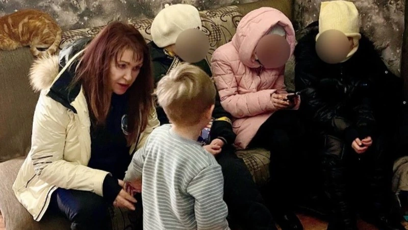 Пострадавшая от пожара многодетная семья из Поронайского района получит всестороннюю поддержку