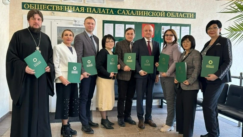 Второй этап подписания соглашений с НКО о наблюдении за выборами прошел на Сахалине