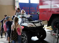Школьники Южно-Сахалинска примерили профессию огнеборца