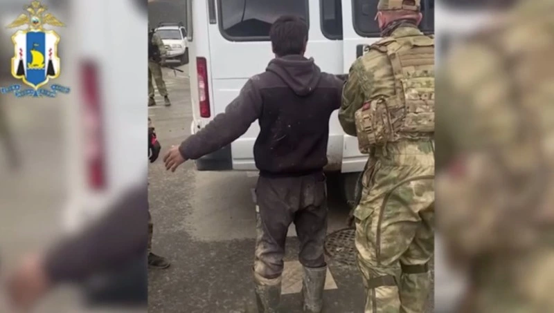 Силовики задержали на Сахалине мигранта из федерального розыска