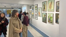 Островные художники представили лучшие работы 2025 года в Южно-Сахалинске