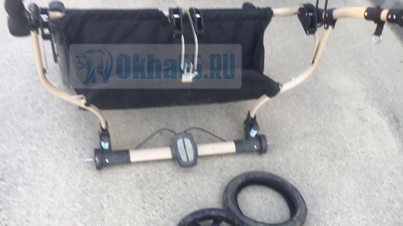 Трое сахалинских подростков украли у многодетной матери коляску и разобрали ее по частям