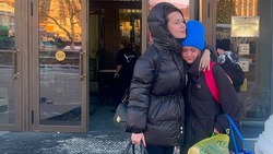 Девочка из детдома на Сахалине уехала к тете в Хабаровск благодаря детским омбудсменам