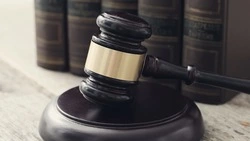 Дочь погибшего сахалинца отсудила компенсацию 600 тысяч рублей у РЖД