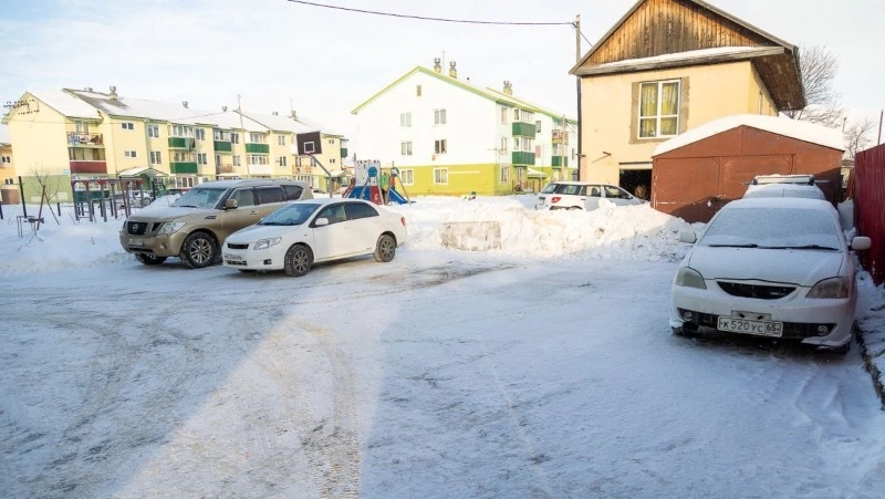Жители Южно-Сахалинска могут договориться с УК о расширенной расчистке дворов МКД