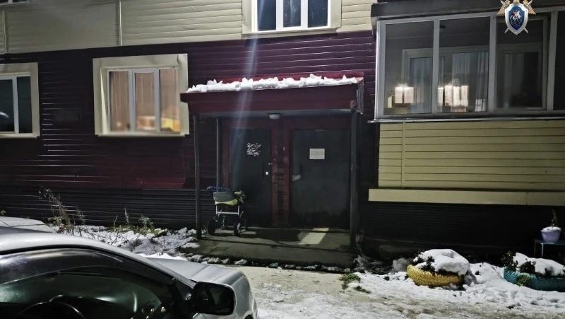 Пьяный сахалинец забил до смерти женщину в подъезде