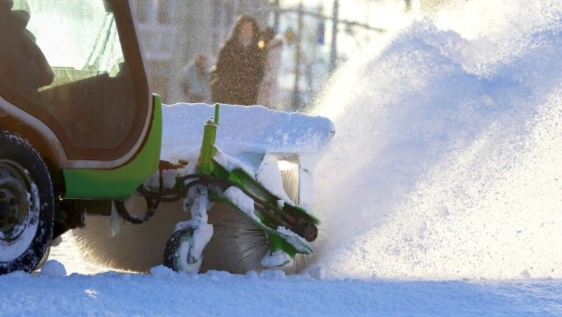 В Южно-Сахалинске перекрыли некоторые улицы для уборки снега