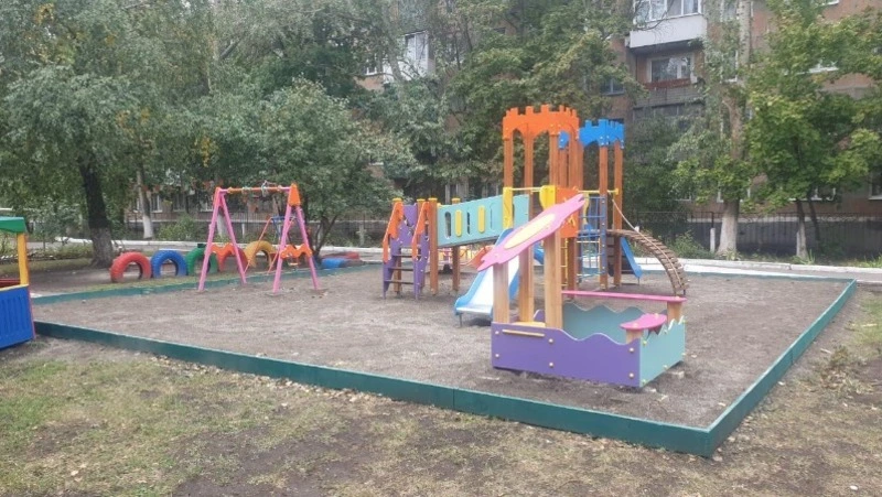 Сахалинская область за год отремонтировала более ста объектов в донецком Шахтерске