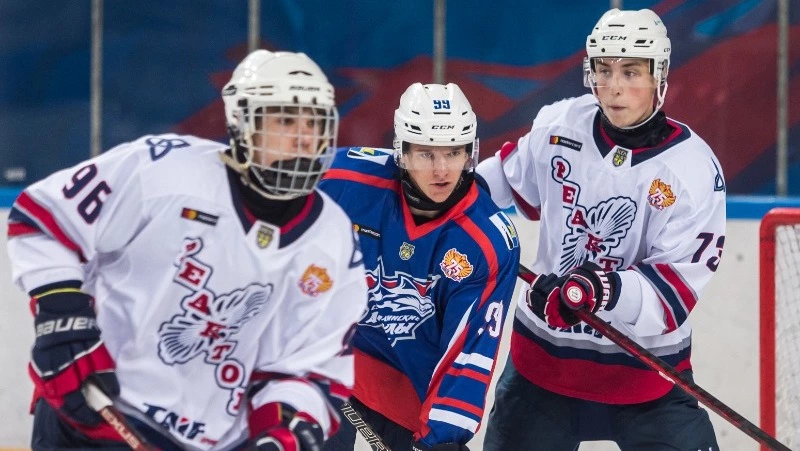 «Сахалинские акулы» проиграли «Реактору» в матче на Кубок Сахарова